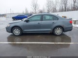 Volkswagen Jetta 2.0L Trendline/2.0L Trendline+ 3VW2K7AJXBM083601 снимка
