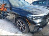 BMW X5 xDrive40I 5UXCR6C06N9M99681 fotografie