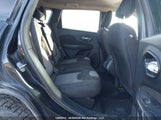 Jeep Cherokee Sport 1C4PJMAB4GW377568 снимка