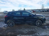 Nissan Rogue Sport S/Sv/Sl JN1BJ1CRXHW113956 photo