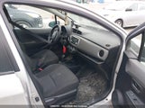 Toyota Yaris VNKKTUD39EA001832 снимка