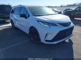 Toyota Sienna Le/Xle/Xse/Limited/Platinum 5TDGRKEC9NS084181 photo