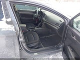 Hyundai Elantra Gl KMHD84LF9HU094252 снимка