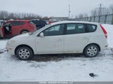 Hyundai Elantra Touring Gl KMHDB8AE8BU094835 снимка