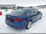 Audi A4 Komfort WAUANAF42JN009208 снимка