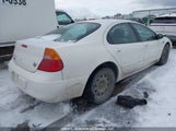 Chrysler 300M 2C3HE66G4YH381830 fotografie