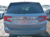 Honda Odyssey Touring 5FNRL6H8XJB503226 photo
