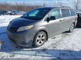 Toyota Sienna 7 Passenger 5TDZK3DC1FS540227 снимка