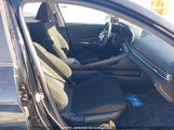 Hyundai Elantra Preferred W/Tech Package KMHLM4DG6RU736457 снимка
