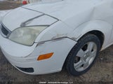 Ford Focus Zx5 3FAFP37N45R153132 снимка