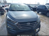 Hyundai Tucson Limited/Sport And Eco/Se KM8J33A49JU711362 снимка