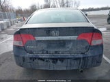 Honda Civic Dx/Dx-A 2HGFA1E27AH048066 снимка