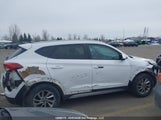 Hyundai Tucson KM8J3CA48HU300819 снимка