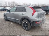 Kia Niro Ev Limited/Limited W/Snow White Pearl Grey Exterior KNDCT3L1XP5060018 fotografie