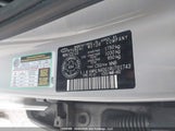 Hyundai Elantra Luxury KMHLN4DG1RU701743 photo