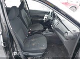 Nissan Kicks S 3N1CP5BV8RL587307 fotografie