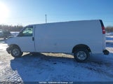 Chevrolet Express  Work Van 1GCWGBFG1K1213140 снимка