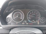 BMW 330I xDrive WBA8D9C55JEM34757 снимка