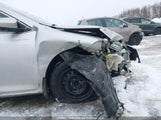 Toyota Camry Le 4T1BF1FK6CU106466 снимка