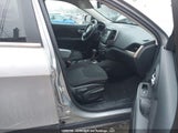 Jeep Cherokee Latitude 1C4PJLCB8FW553754 снимка