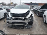 Tesla Model Y Long Range 7SAYGDEE1PF599886 fotografie