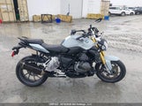 BMW R  R WB10M7304P6G84986 снимка