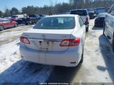 Toyota Corolla S/Le 2T1BU4EE0DC040373 снимка