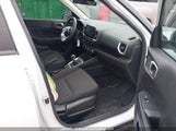 Hyundai Venue Essential KMHRB8A37PU216578 снимка