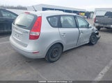 Hyundai Elantra Touring Gl KMHDB8AEXCU130073 снимка