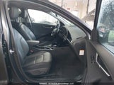 Kia Niro Ev Wave/Wave W/Snow White Pearl Grey Exterior KNDCT3L10R5100108 снимка