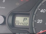 Toyota Sienna Le 8 Passenger 5TDKK3DC4BS133370 снимка