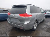 Toyota Sienna Le 8 Passenger 5TDKK3DC4BS133370 снимка
