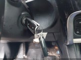 Toyota Corolla Im JTNKARJEXHJ523290 снимка