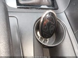 Hyundai Elantra Preferred W/Tech Package KMHLM4DG8RU705162 снимка