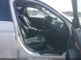 BMW 320I xDrive WBA8E5G51HNU22776 снимка