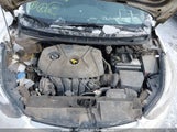 Hyundai Elantra Se/Sport/Limited 5NPDH4AE9FH565788 fotografie