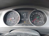 Volkswagen Golf 3VW217AU6FM033815 снимка