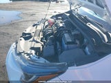 Toyota Corolla Le 5YFBPMBE7NP317453 снимка