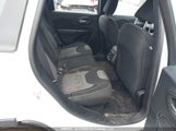 Jeep Cherokee Sport 1C4PJMAB8HW524475 снимка