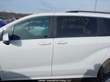 Toyota Sienna 5TDGRKEC8SS260553 снимка