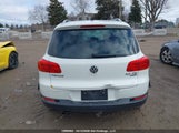 Volkswagen Tiguan S/Se/Sel/R-Line WVGJV7AX3FW543659 photo