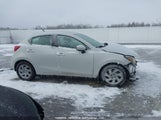 Toyota Yaris Xle 3MYDLBJV4LY717639 photo