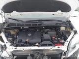 Toyota Sienna Xle/Xle Premium/Limited/Limited Premium 5TDDZ3DC2JS205461 photo