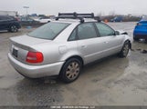Audi A4 1.8T Quattro WAUDC68DX1A132064 снимка
