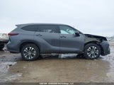 Toyota Highlander Hybrid Xle/Hybrid Xle Nightshade/Hybrid Limited/Hybrid Platinum/Hybrid Limited 25Th Ed 5TDKBRCH5SS679594 photo