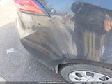 Toyota Corolla Le/Xle 5YFBPMBE7NP346063 снимка