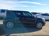 Kia Soul + KNDJP3A52J7892739 снимка