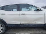 Nissan Rogue Sport S/Sv/Sl JN1BJ1CP5JW108815 fotografie
