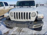 Jeep Wrangler Unlimited Sahara 1C4HJXEG0JW326135 fotografie