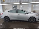 Toyota Corolla 2T1BURHE6FC441048 снимка